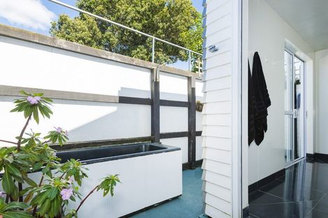 Photo of property in 8 Parker Street, Elgin, Gisborne, 4010