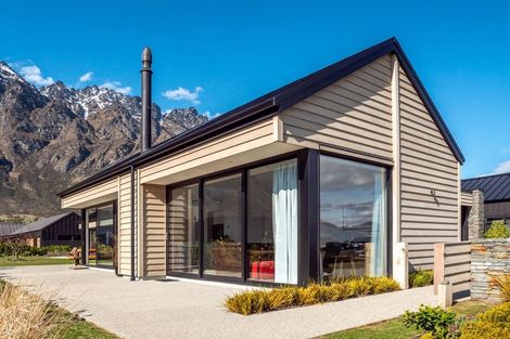 Photo of property in 9 Glenfiddich Road, Jacks Point, Queenstown, 9371