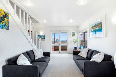 Photo of property in 21 Kahurangi Place, Snells Beach, 0920