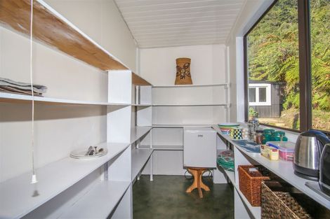 Photo of property in 42 Back Road, Granity, 7823