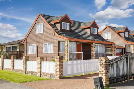 Photo of property in 4/73 Vintage Drive, Henderson, Auckland, 0612