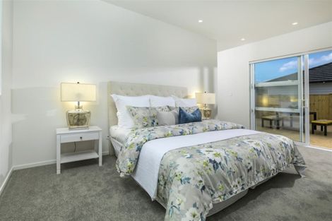 Photo of property in 60 Schoolside Road, Kumeu, 0810