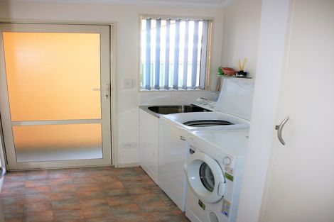 Photo of property in 118 Argyle Street, Mosgiel, 9024