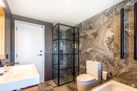 Photo of property in 6k Carlton Gore Road, Grafton, Auckland, 1023