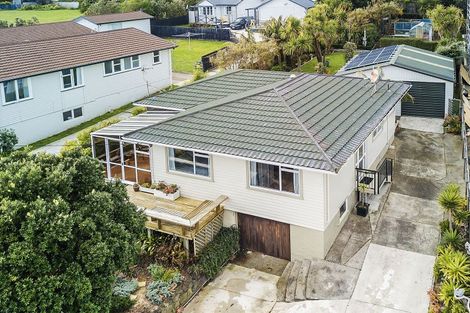 Photo of property in 42 Herewini Street, Titahi Bay, Porirua, 5022