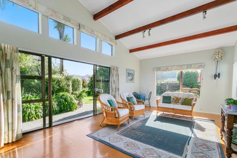 Photo of property in 13a Norton Park Avenue, Fairfield, Lower Hutt, 5011