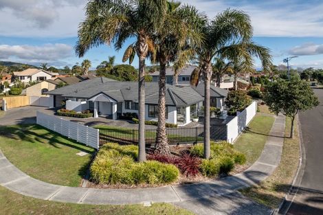Photo of property in 16 Palm Beach Boulevard, Papamoa Beach, Papamoa, 3118