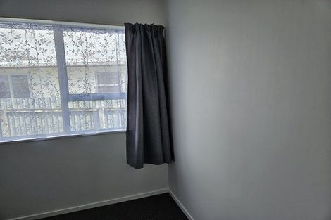 Photo of property in 39 Raglan Avenue, Cloverlea, Palmerston North, 4412