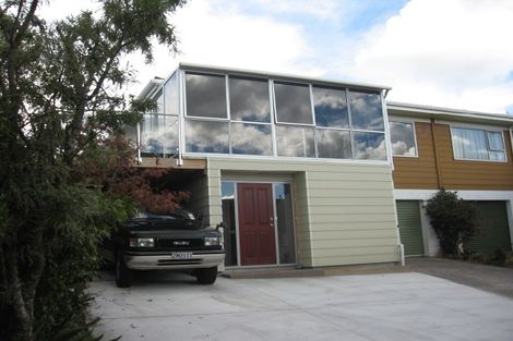 Photo of property in 7b Clunie Place, Highland Park, Auckland, 2010