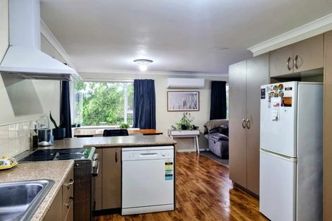 Photo of property in 136a Seaview Road, Westown, New Plymouth, 4310