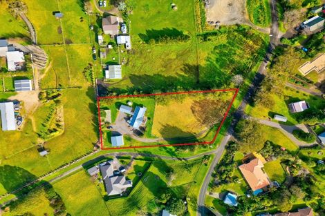 Photo of property in 12 Pickwick Road, Otamatea, Whanganui, 4571
