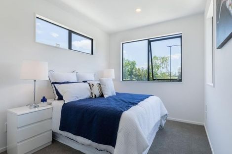 Photo of property in 72 Craigs Way, Hobsonville, Auckland, 0616