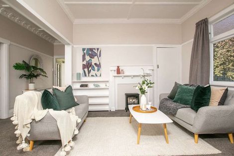 Photo of property in 349 Queen Street, Masterton, 5810