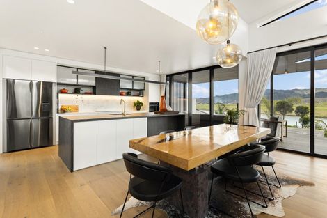 Photo of property in 29 Kahu Crescent, Whitianga, 3510