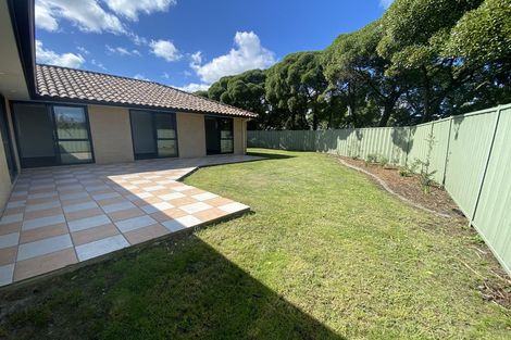 Photo of property in 24 Caltra Place, East Tamaki, Auckland, 2016