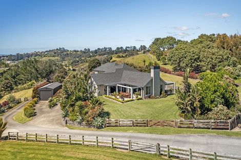 Photo of property in 104 Vaughans Road, Long Bay, Albany, 0792