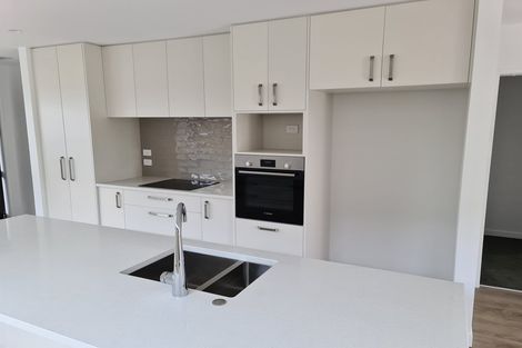 Photo of property in 11 Hinaki Street, Poike, Tauranga, 3112