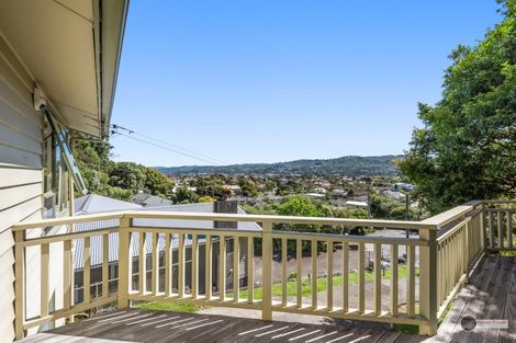 Photo of property in 71 Tilbury Street, Fairfield, Lower Hutt, 5011