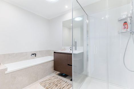 Photo of property in 7 Jagoda Road, Westgate, Auckland, 0614