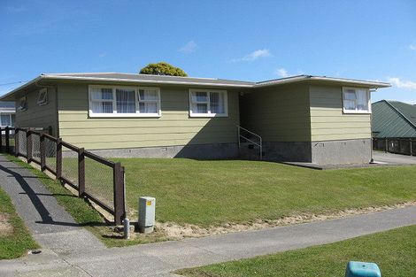 Photo of property in 59 Antrim Crescent, Wainuiomata, Lower Hutt, 5014
