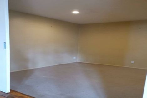 Photo of property in 1/12a Queens Avenue, Merivale, Christchurch, 8014