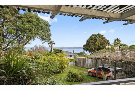 Photo of property in 66 Mclarin Road, Glenbrook, Waiuku, 2681