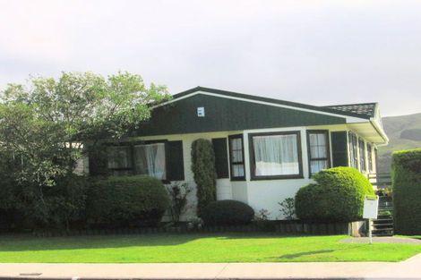 Photo of property in 17 Ilam Grove, Kelson, Lower Hutt, 5010