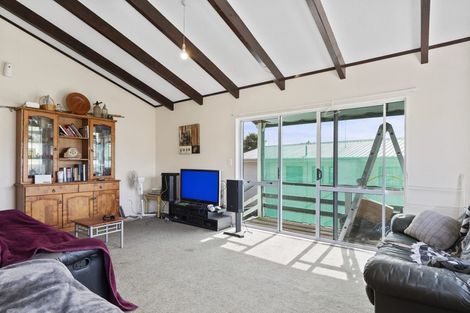 Photo of property in 4b Luke Street, Brookfield, Tauranga, 3110