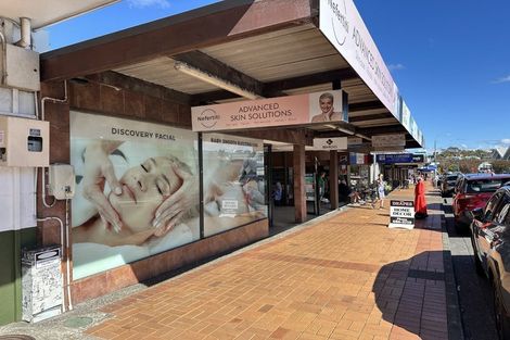 Photo of property in 160 Kitchener Road, Pukekohe, 2120