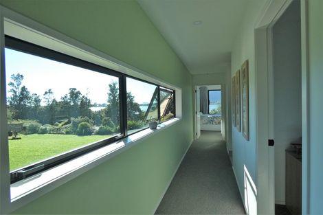 Photo of property in 4 Aldermen Lane, Tairua, 3579