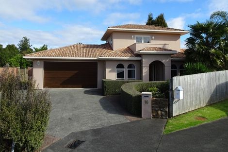 Photo of property in 16 Ranui Avenue, Kerikeri, 0230