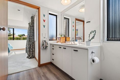 Photo of property in 1 Roblyn Place, Lincoln, 7608