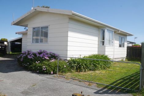 Photo of property in 23 Pukeko Street, Paraparaumu, 5032