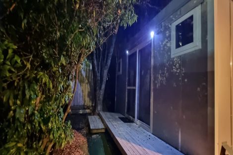 Photo of property in 1 Wilson Road, Glen Eden, Auckland, 0602