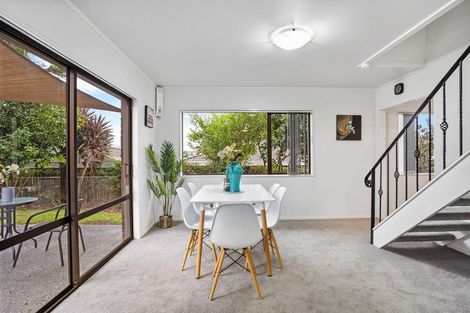 Photo of property in 3/6 Green Road, Panmure, Auckland, 1072