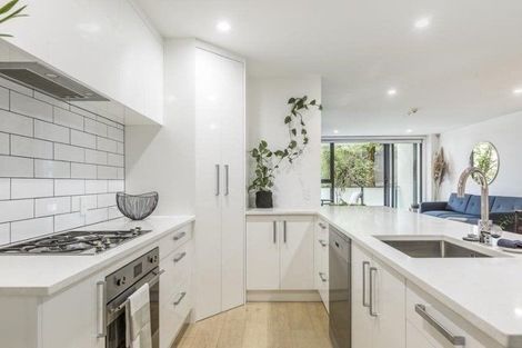 Photo of property in The Mews, 10/8 Basque Road, Eden Terrace, Auckland, 1021