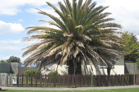 Photo of property in 11 Tralee Place, Bishopdale, Christchurch, 8053