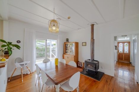 Photo of property in 74 Shrimpton Road, Haumoana, 4102