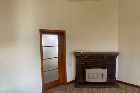 Photo of property in 22 Mcgiffert Street, Palmerston North, 4410