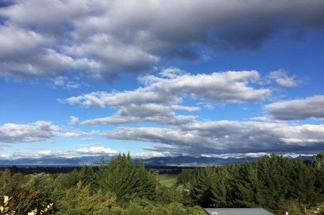 Photo of property in 382 Old Coach Road, Upper Moutere, 7173