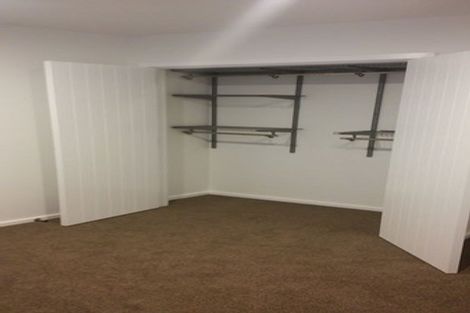 Photo of property in 104b Glanmire Road, Newlands, Wellington, 6037