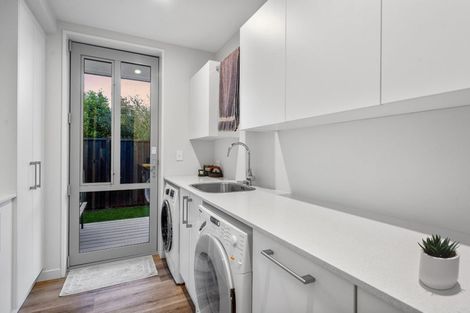 Photo of property in 12 Gerard Place, Rangiora, 7400