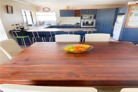 Photo of property in 323 Hill Road, The Gardens, Auckland, 2105