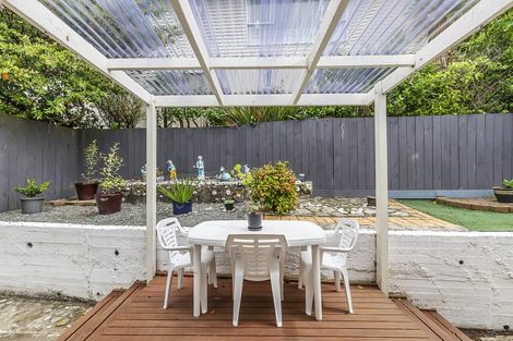 Photo of property in 2a Wilfred Street, Tawa, Wellington, 5028