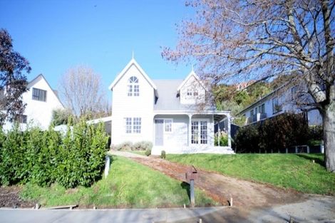 Photo of property in 28 Albatross Close, Whitby, Porirua, 5024