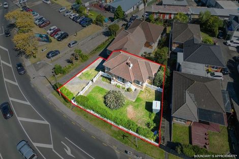 Photo of property in 1/1 Picton Street, Howick, Auckland, 2014