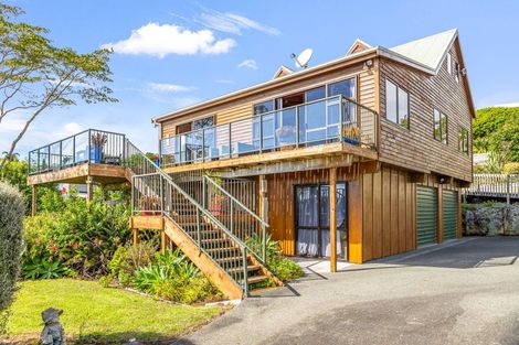 Photo of property in 18 Bay View Road, Cable Bay, 0420