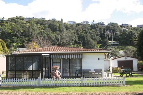 Photo of property in 9 Petley Parade, Tairua, 3508