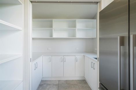 Photo of property in 1 Topping Place, Whitianga, 3510