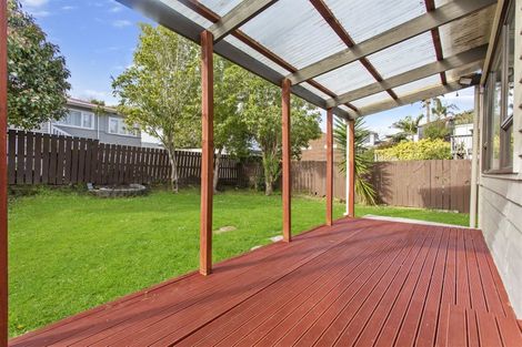 Photo of property in 1/16 Reeves Road, Pakuranga, Auckland, 2010